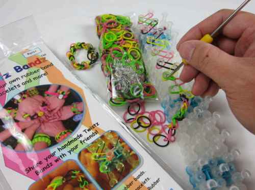 rainbow loom on carpoolcandy.com