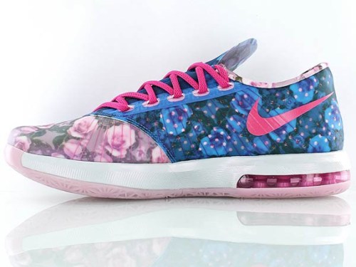 Nike KD VI Aunt Pearl shoes on carpoolcandy.com