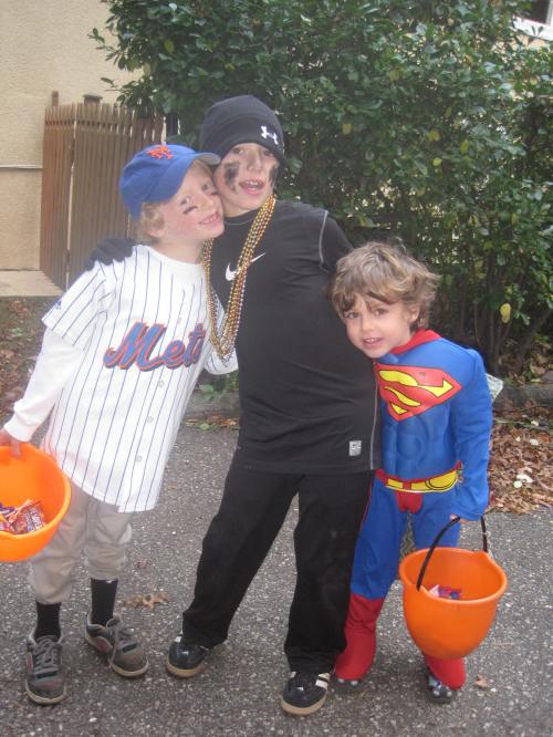 Lame Halloween costumes on carpoolcandy.com