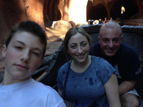 Splash Mountain at Disneyland on carpoolcandy.com