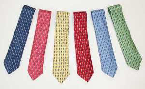 Vineyard Vines tie on carpoolcandy.com