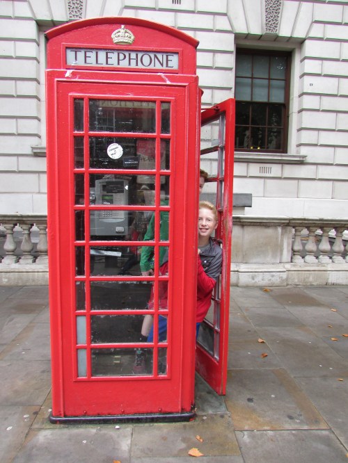 London phone booth on carpoolcandy.com