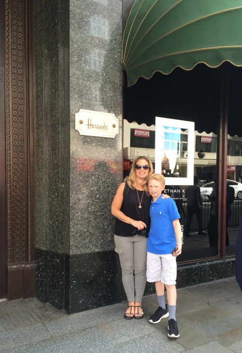 Harrods London store on carpoolcandy.com