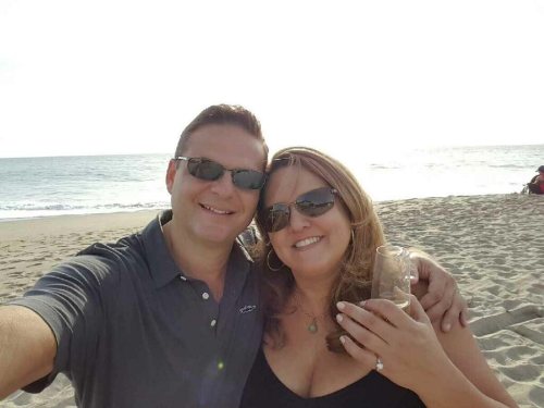 engagement on the beach on carpoolcandy.com