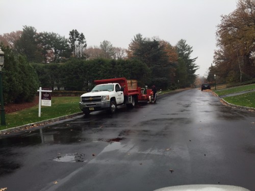 leaf blower truck on carpoolcandy.com