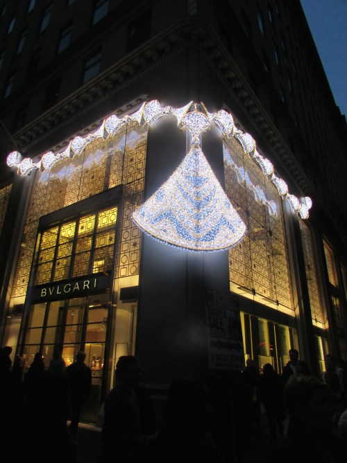 Bulgari holiday windows on carpoolcandy.com