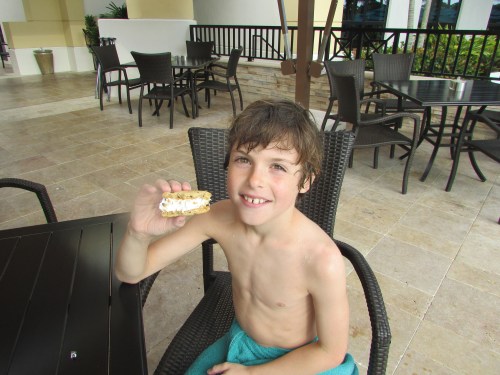 Florida gated community grandparents visit on carpoolcandy.com