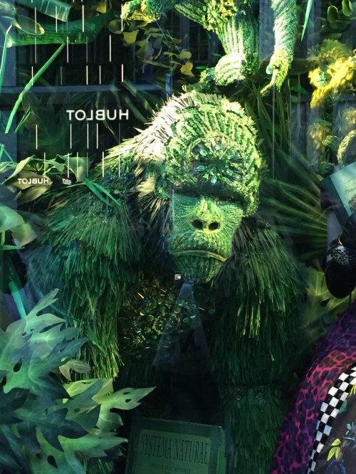 Bergdorf Goodman holiday windows 2016 Bergdorf Goodman holiday windows 2016