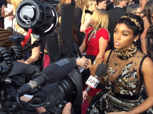 Janelle Monae oscars red carpet 2017